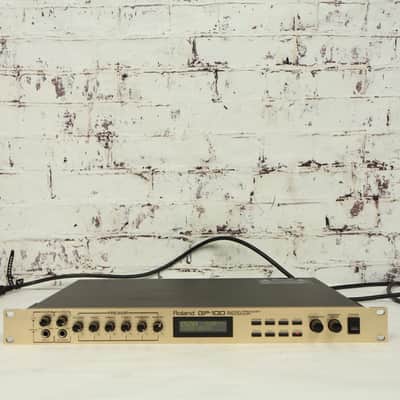 Roland GP-100 Guitar Preamp & Effects Processor