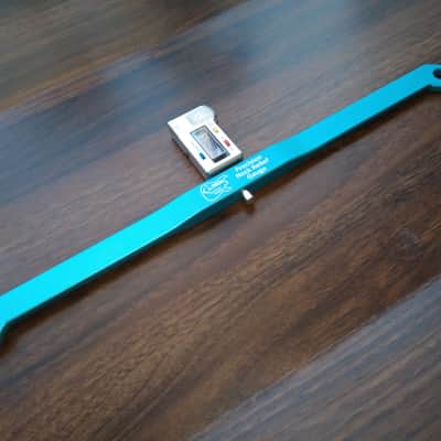 Digital Neck Relief Gauge - G-Tech Guitar Works imagen 3