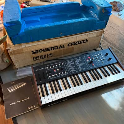 VTG Sequential Circuits Six-Trak Analog Synthesizer + Orig Box, Foam, Manual (Upgraded NVRAM)