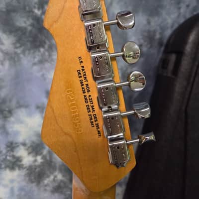 Vintage RARE 1985 USA Peavey T-15 Short Scale Guitar Natural Ash Pro Setup New Strings Original Peavey Chainsaw Hard Shell Case image 10