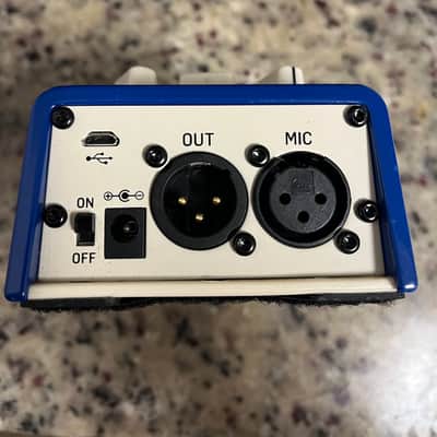 TC Helicon Harmony Singer 2 2017 - 2021 - Blue image 2