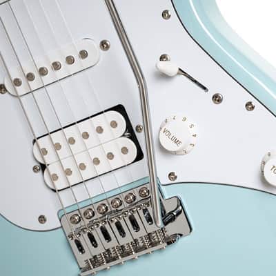 Cort G200SKB G Series 200 Double Cutaway Electric Guitar - Sky Blue°Å¸Å’Å¸ | Premium Tone & Style image 6