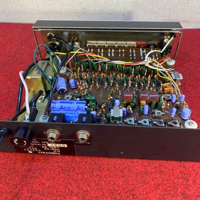 Sultry 1975 Columbia Rhythm Box - This thing looks like it could be Batman's beat box image 10