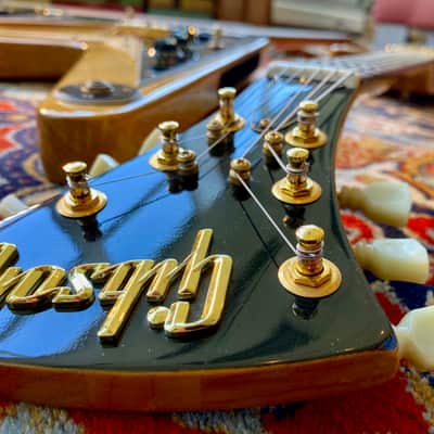 1980-1982 Gibson Modernistic Series Korina Flying V Explorer Moderne image 13