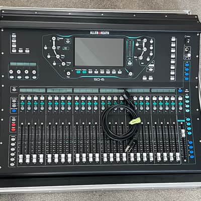 Allen & Heath SQ-6 48 Ch/36 Bus Digital Mixer w/ Road Case, Cover + iPad Holder image 2