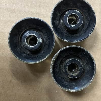 Gibson- tall barrel knobs, set of 3, black, 50's image 3