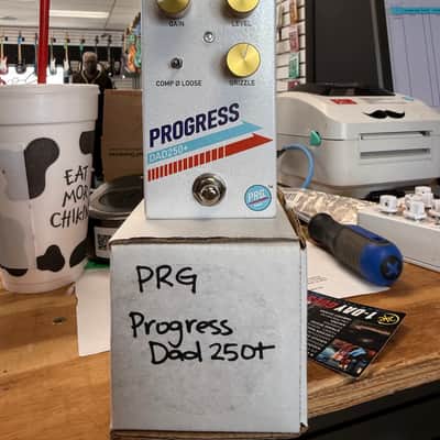 Progress Dad250+ 2025 - White image 1