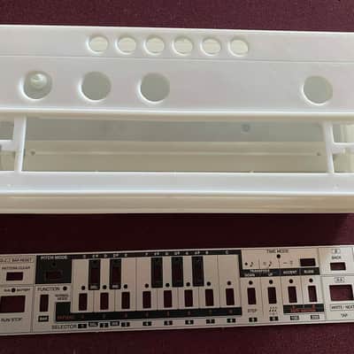 Roland TB-303 / RE-303 3d Printed case (SLA)  + switchboard panel