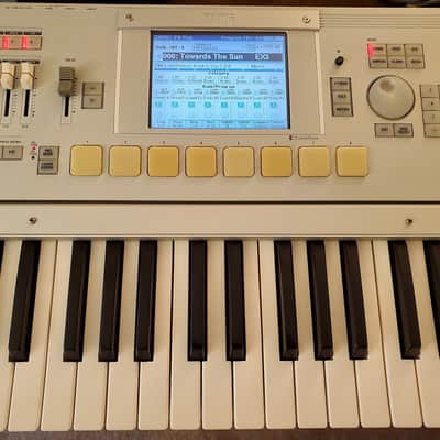Korg M3 88 2010s - Gray