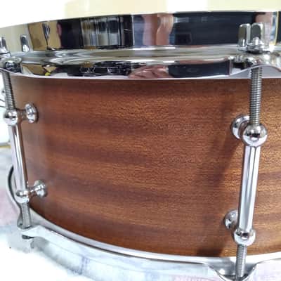 Chicago 14x5.5" Custom Mahogany/Maple snare image 7