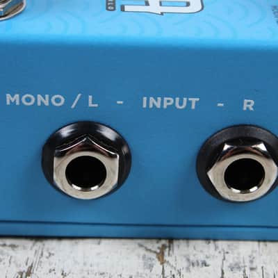 Keeley Hydra Stereo Reverb and Tremolo Pedal Electric Guitar Effects Pedal image 8