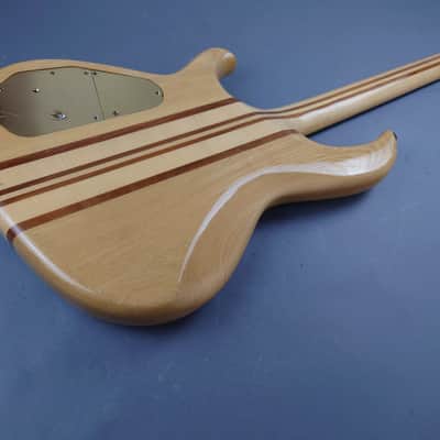 Aria SB1000 1980 - BATWING! image 10