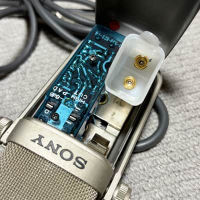 Sony C-38B Condenser Microphone w/Hard case image 9