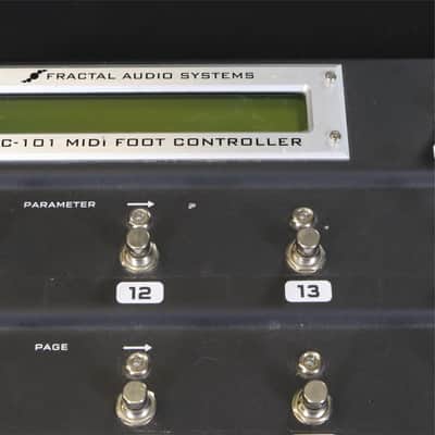 Fractal Audio Axe-FX II XL+ with Controller 2015 - 2018 Black image 16