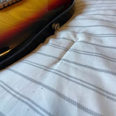 1976 Fender Stratocaster with 3-Bolt Neck, Maple Fretboard - Sunburst image 15