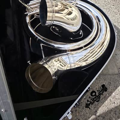 Eastman EPH495 Silver Bb Sousaphone - Professional image 3