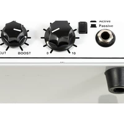 Orange Amplifiers Terror Bass 500W Tube Hybrid Bass Amp Head Regular image 4