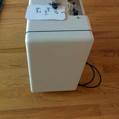 Revival 8E1 12" Combo Amp Mint image 9