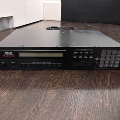 Yamaha TX802 FM Tone Generator 1986 - Black