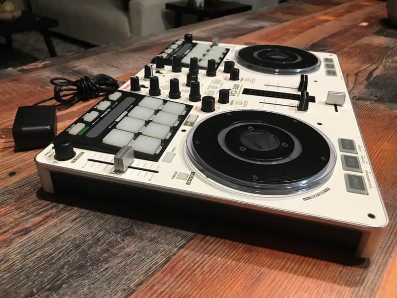Rare Vestax VCI 380 White – Excellent Condition w/ Original Power