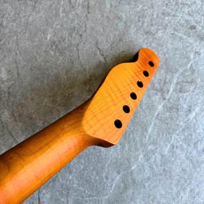 Tele Roasted Lion Flame Rosewood Neck 21 Fret, Stain Finish image 5