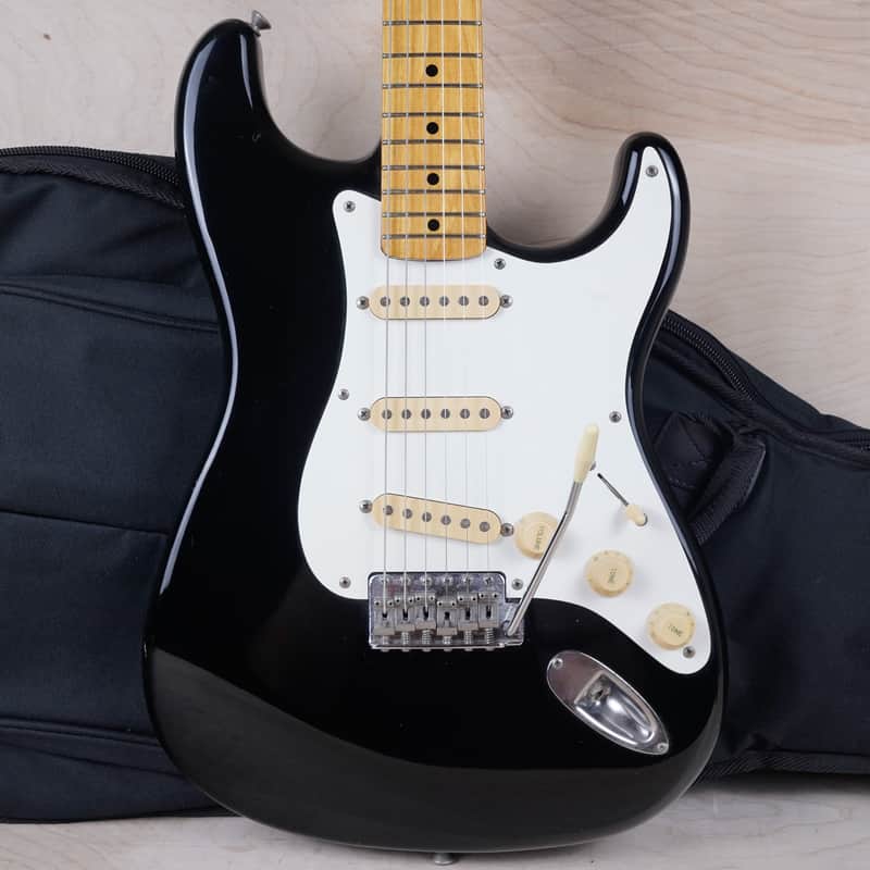 Squier SST-30 Stratocaster MIJ 1985 Black Vintage Fender Japan w/ Bag image 1