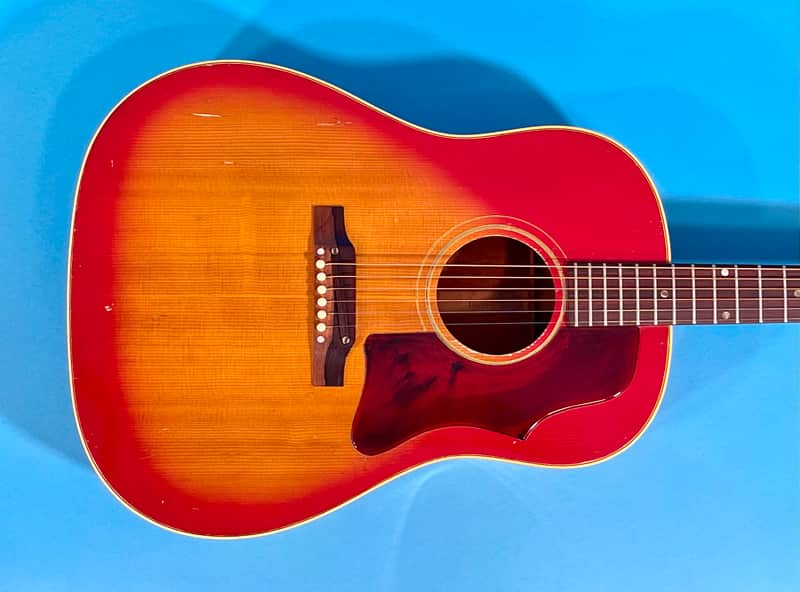 Gibson J-45 1966 - Cherry Sunburst