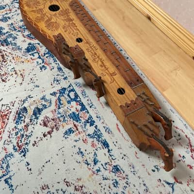 Antique Hungarian Zither Csikófejes Citera with horses (1800-1900s) image 3