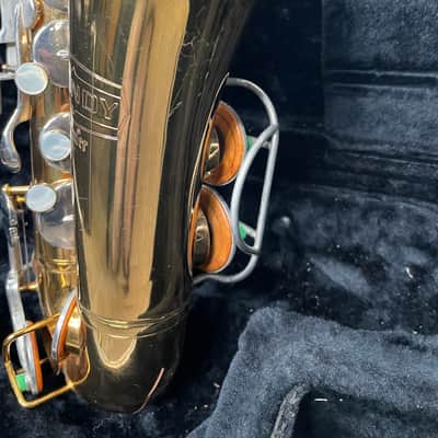 selmer bundy alto sax saxophone w/case and mouthpiece image 6