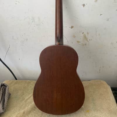 Favilla Baritone Ukulele  1950's image 2