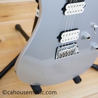 Ibanez TOD10-CSV Tim Henson Signature - Classic Silver - Birdseye Maple Neck image 8