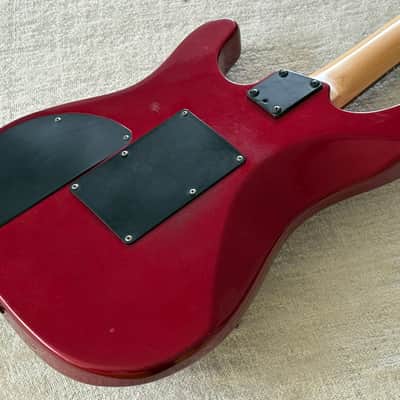 1994 USA Peavey Tracer LT Superstrat HSS Metallic Red + EMG 85 Pickup Project image 17