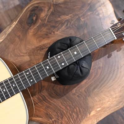 Martin D-28 Dreadnought Acoustic #291 image 17
