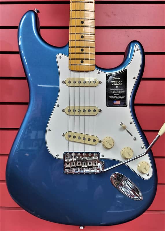 Fender American Vintage II 1973 Stratocaster - Lake Placid Blue image 1