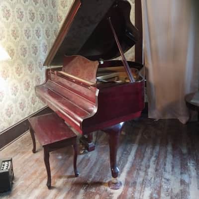 Kawai GL10 2019 - Cherrywood with provencial legs image 2