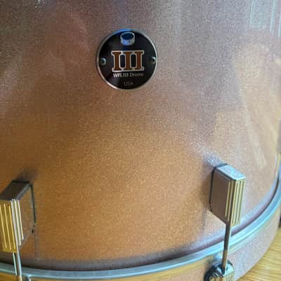 (Video) WFLIII 22x16 Bass Drum Generations 6-Ply Mahogany-Maple Champagne Sparkle Lacquer image 15