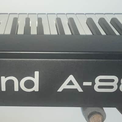 Roland A-88 MIDI Keyboard Controller 2012 - 2019 - Black image 7