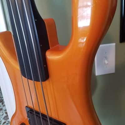 Lefty Scream Basses Fretless, Moses Graphite neck, 2010 Daytona Sunset Orange image 6