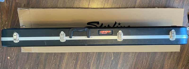 SKB 1SKB-4 Economy Hardshell Electric Bass Case 2010s - Black image 1