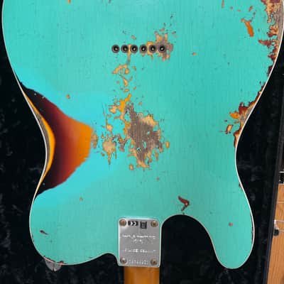 Fender Custom Shop '60 Reissue Heavy Relic Aged Seafoam Green Over 3-colour Sunburst image 8