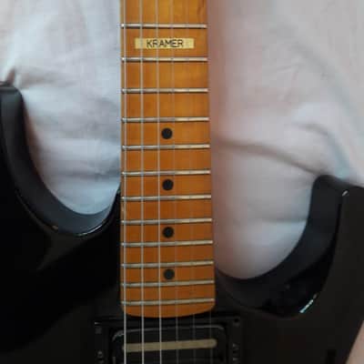 Vintage 1987 American Kramer Sustainer guitar maple neck image 4