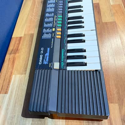 Casio SA-20 100 Sound Tone Bank Keyboard image 3
