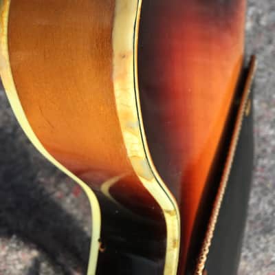 Gretsch Viking 1967 - Sunburst Orig Case image 10