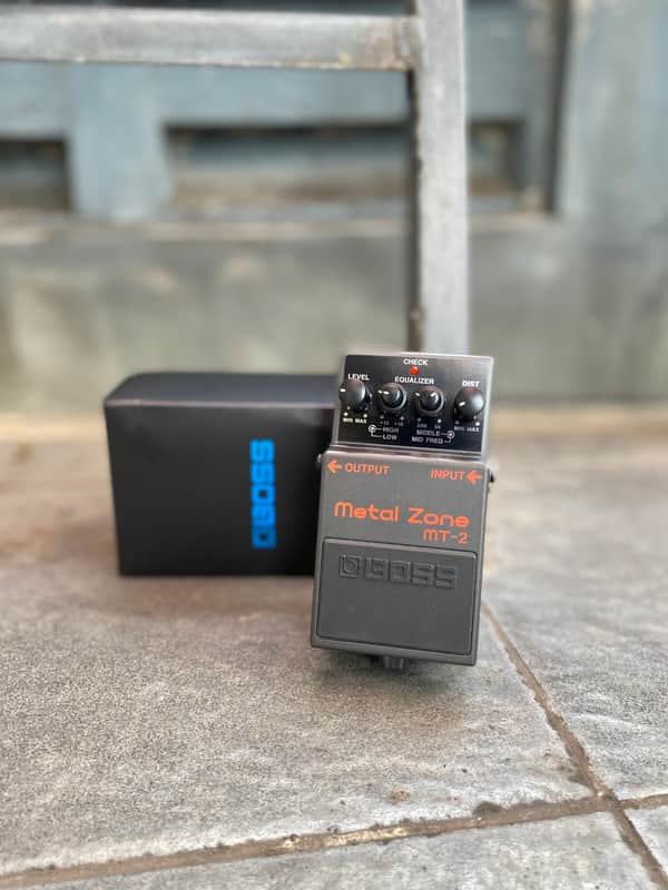 Boss MT-2 Metal Zone Distortion Pedal image 1