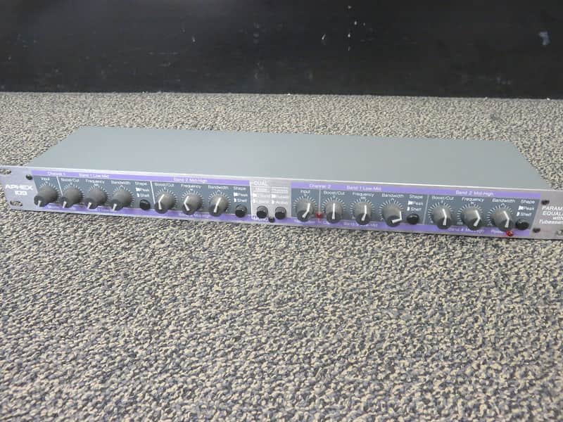Aphex 109 パラメトリックイコライザー Aphex 109, Rack Mount 2-Band Parametric EQ | Reverb