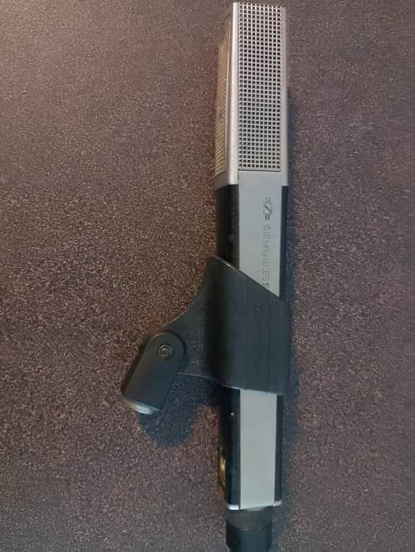 Sennheiser MD 441 Dynamic Microphone - Hypercardioid image 1