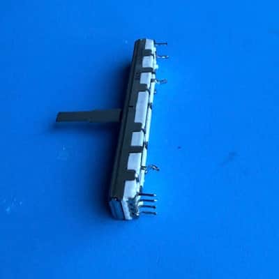 AKAI APC40 MKI Ableton Controller Part: Stereo Fader Slider 10KB image 7