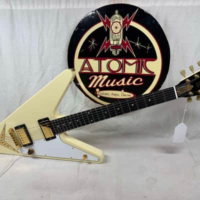 Gibson DSRVCWGH1 Limited Edition Reverse Flying V Guitar with Case 2007 - Alpine White image 3