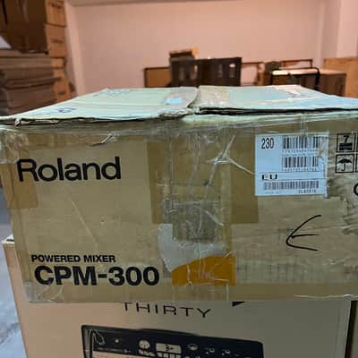 Roland CPM-300 10-Channel Powered Mixer (150W+150W) - NON-FUNCTIONING / FOR PARTS image 8