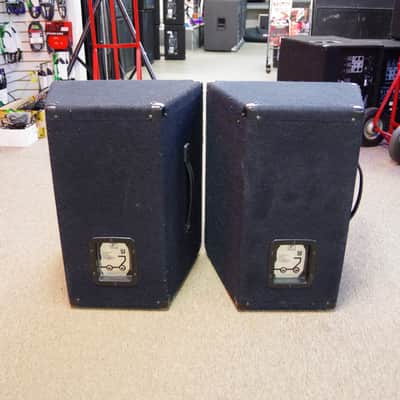 Yorkville Y115 Passive Speakers - Pair image 2